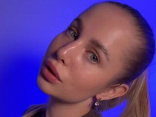 AnnelleToulson private naked
