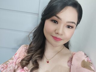CrystalLin show ass