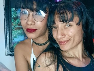 EmmilyLuna naked livesex