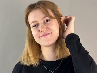 GwenCawthorne lj cam
