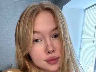 KelliMontpetit real video