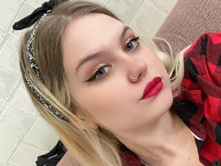 KiskaChloe porn livesex