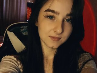 KrisBadass shows pics