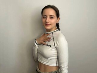 LynetteEllen online toy