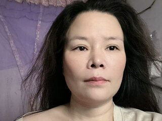 YanisLau online photos